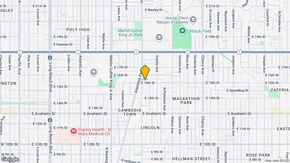 1215 E 15th St, Unit 1215 in a half Mapa y Detalles de la Ubicación