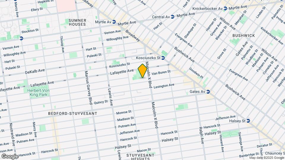 899 Greene Ave Mapa y Detalles de la Ubicación