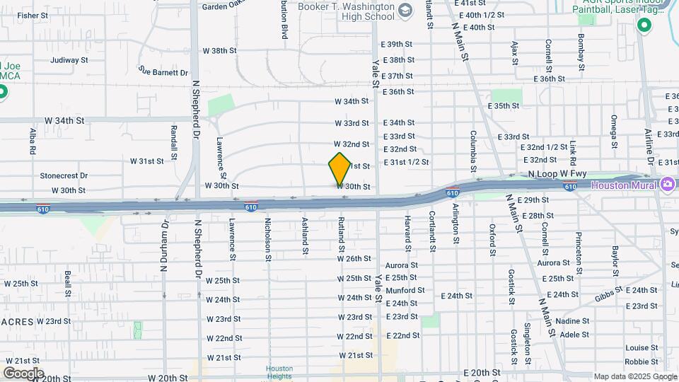 235 W 30th St Map and Location Details