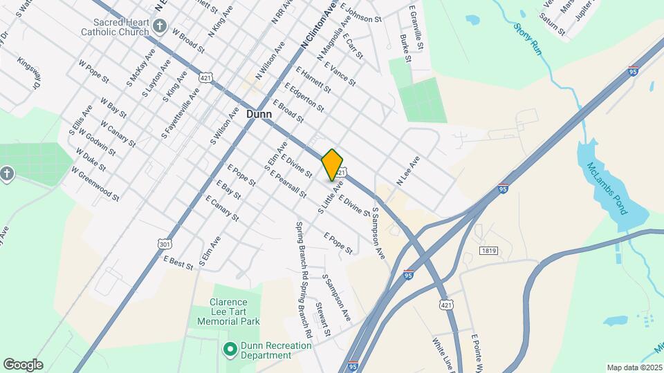 713 E Divine St Map and Location Details