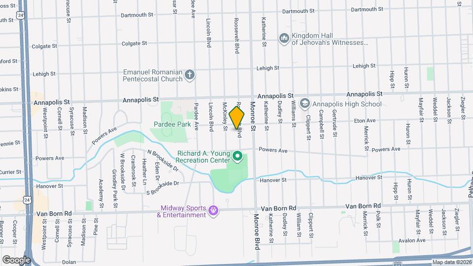 4938 Roosevelt Blvd Map and Location Details