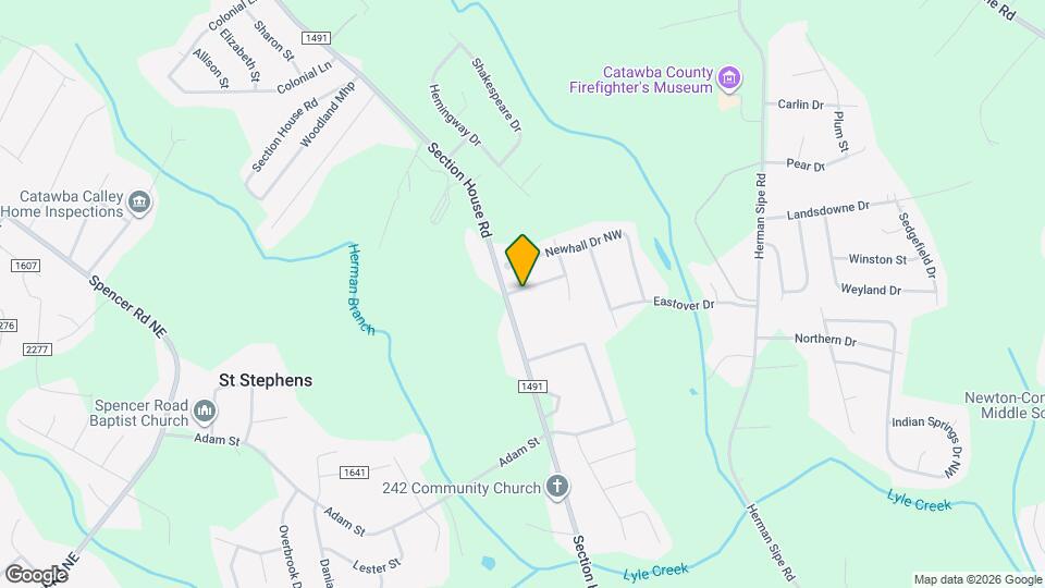 1611 Oak Leaf Dr NW Map and Location Details