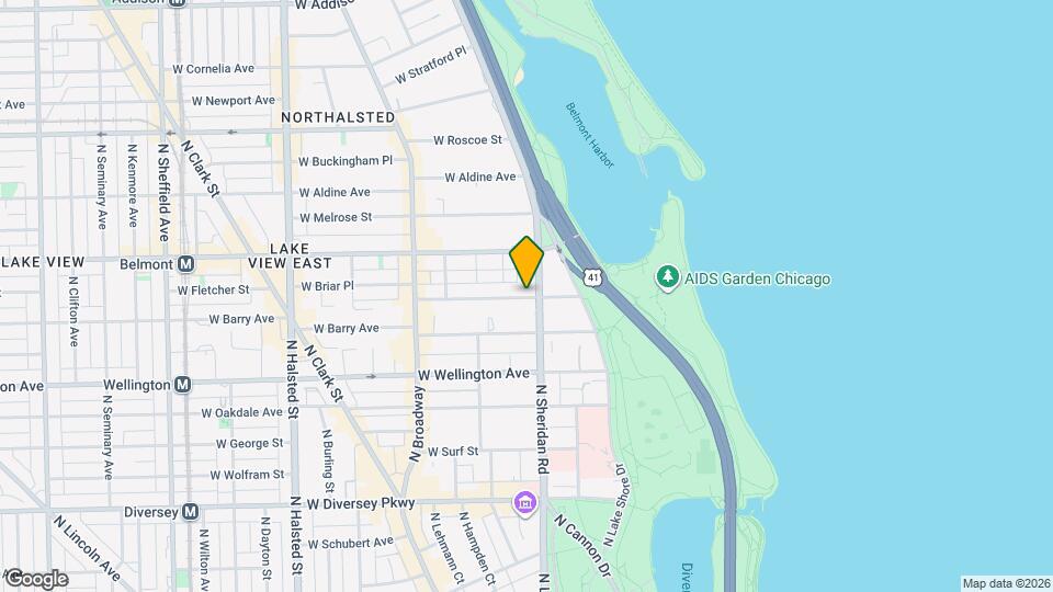 408 W Briar Pl Map and Location Details