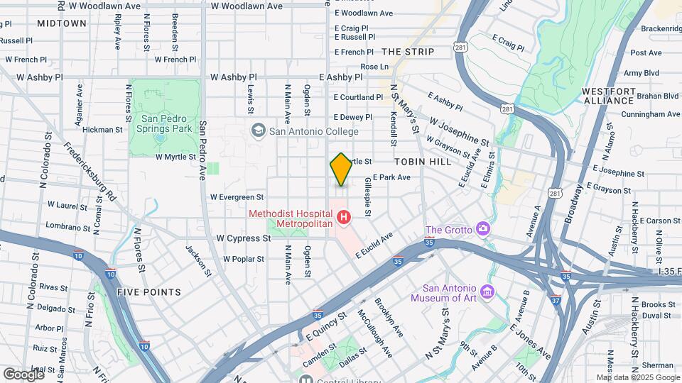 319 E Evergreen St Map and Location Details