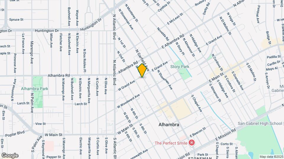 100 W Grand Ave Mapa y Detalles de la Ubicación