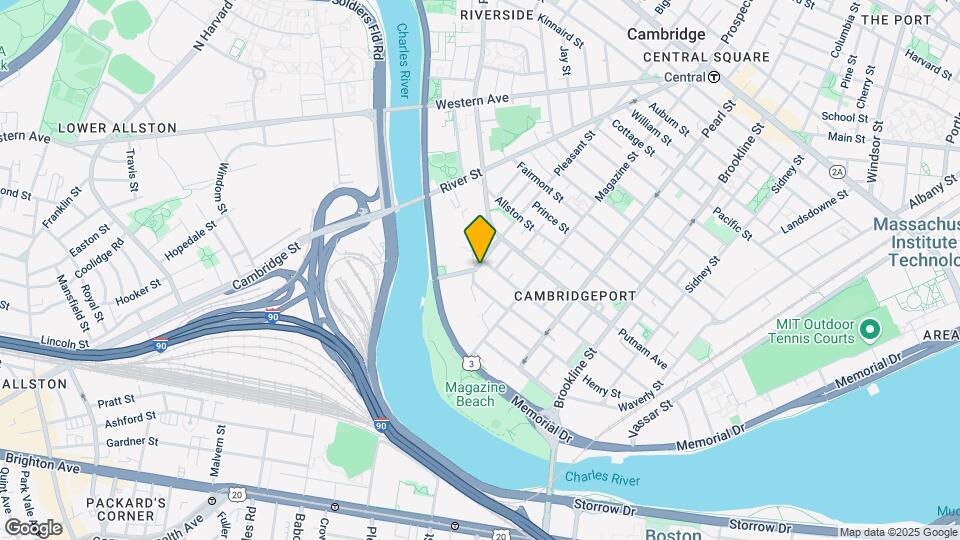 172 Pleasant St, Unit 1 Map and Location Details