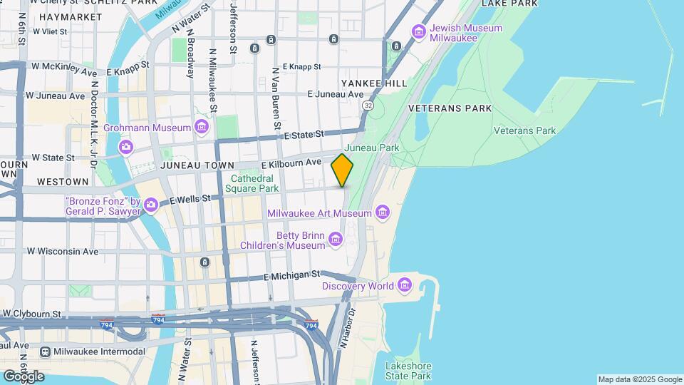 Cudahy Tower Apartments Map and Location Details