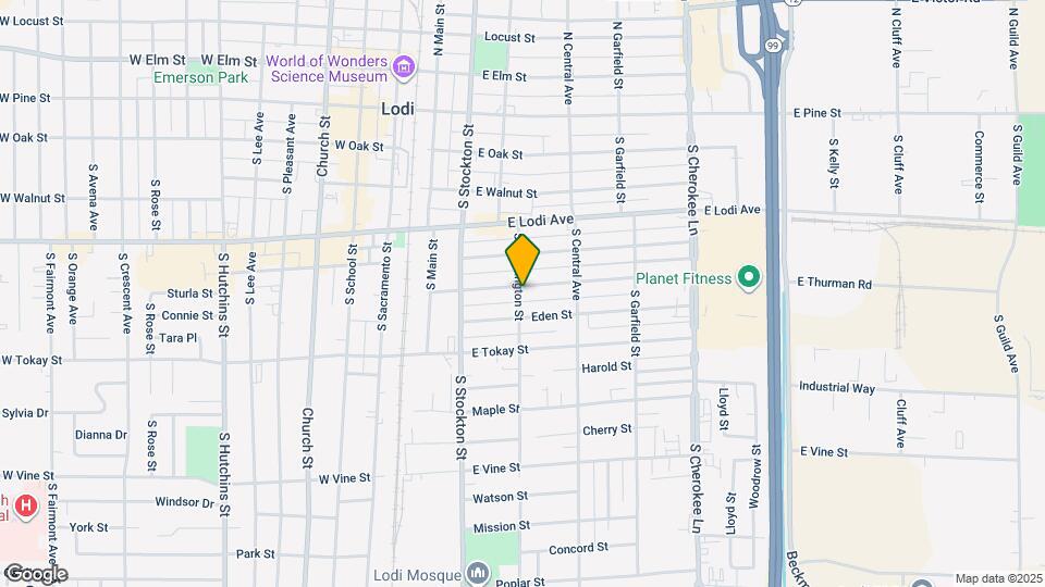 506 S Washington St Map and Location Details