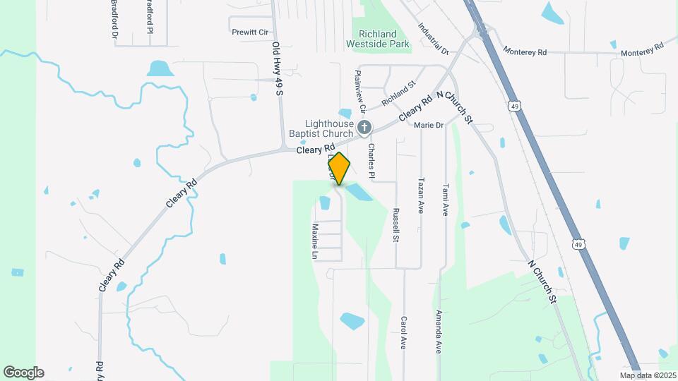 1 Leila Dr Map and Location Details