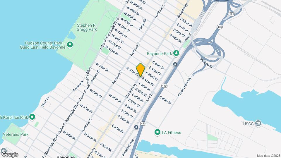 872 Broadway, Unit APT1 Mapa y Detalles de la Ubicación