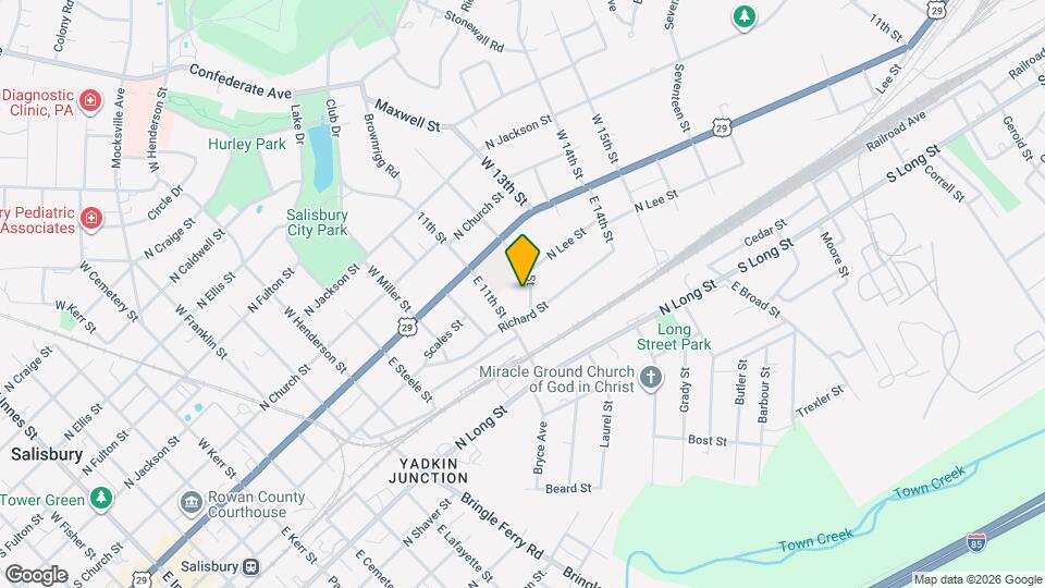 209 E 12th St Mapa y Detalles de la Ubicación