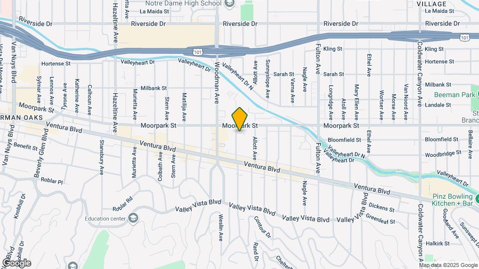 4366 Ventura Canyon Blvd Mapa y Detalles de la Ubicación