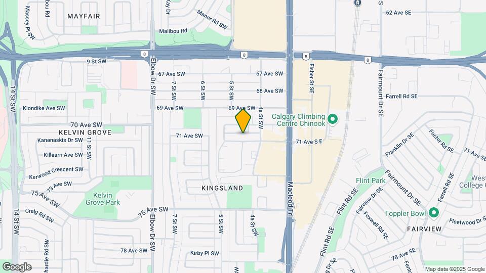 769 Kingsmere Cres SW Map and Location Details