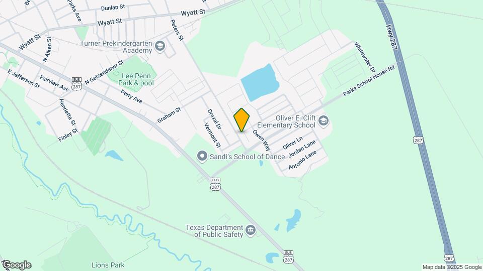 1546 Woodlake Dr Map and Location Details