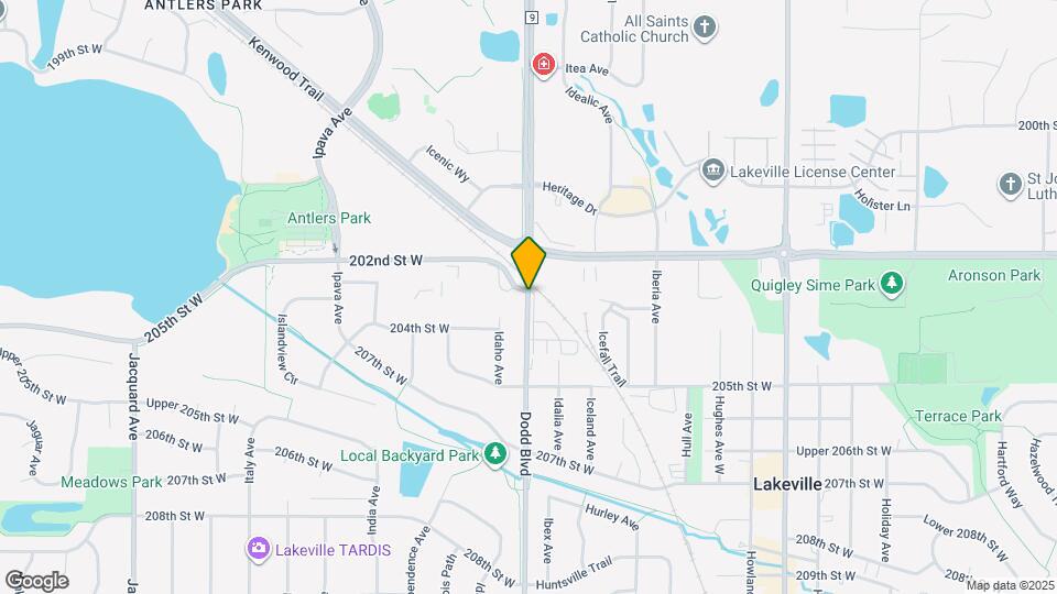 Lakeville Court Apartments and Nearby Lakeville Apartments For Rent