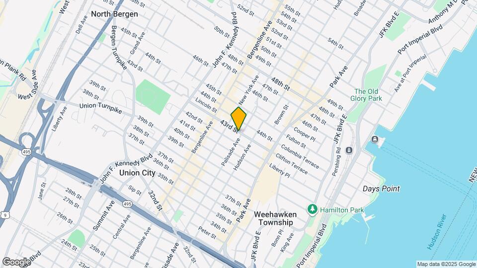 303 43rd St Map and Location Details