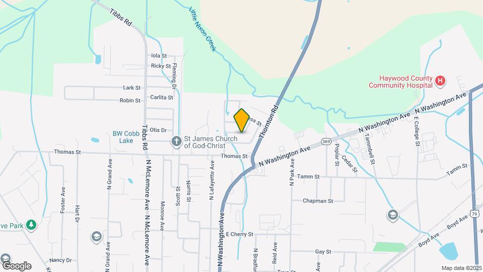 122 Young St Map and Location Details