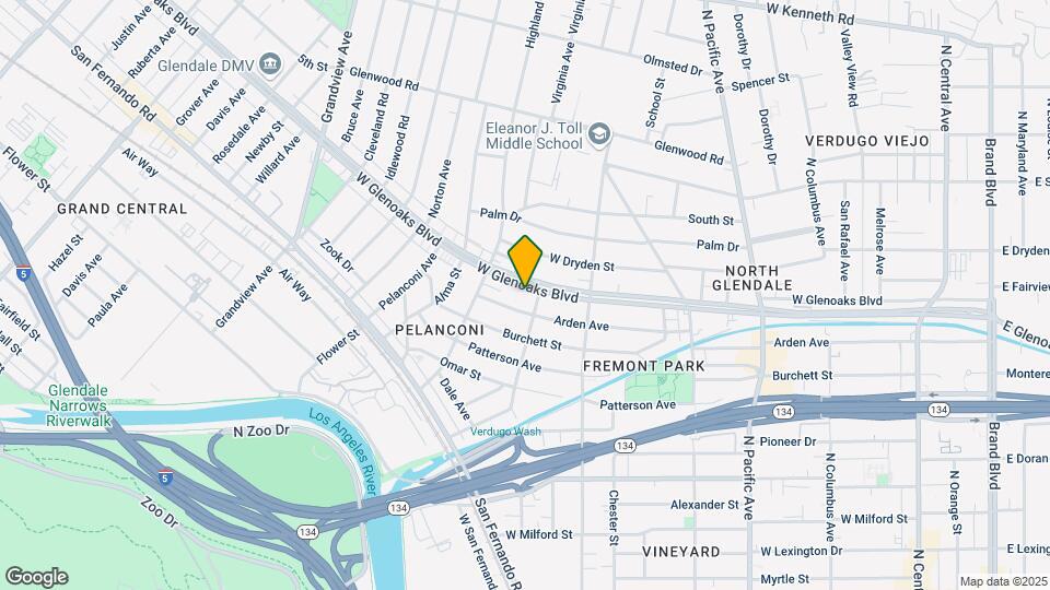 808 W Glenoaks Blvd Map and Location Details