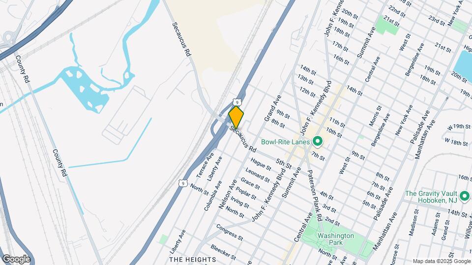 678 LIBERTY Ave Map and Location Details