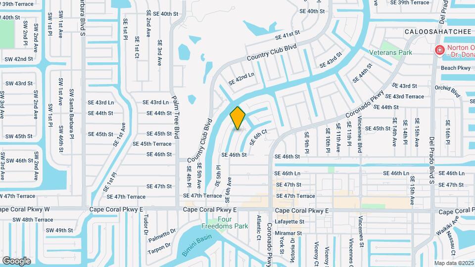 4520 SE 6th Pl Map and Location Details
