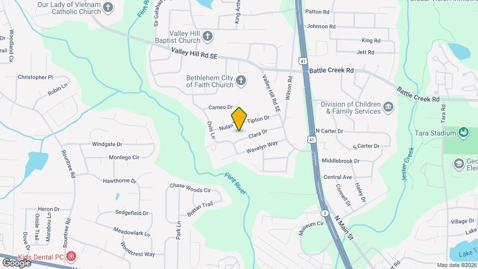 466 Clara Dr Map and Location Details