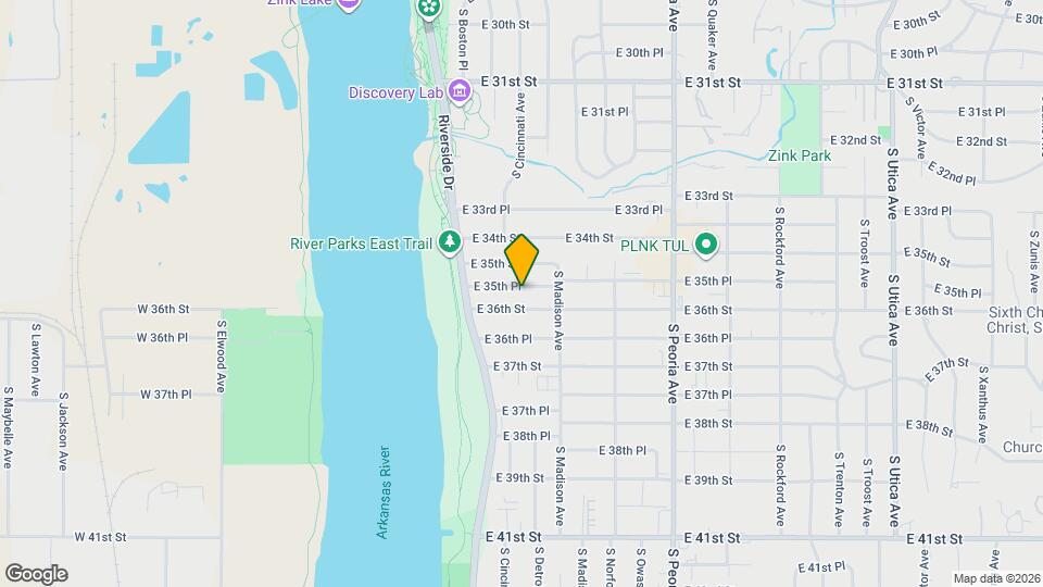 212 E 35th Pl Map and Location Details