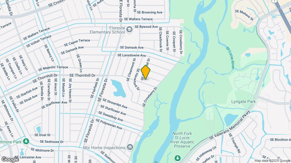 931 SE Thornhill Dr Map and Location Details