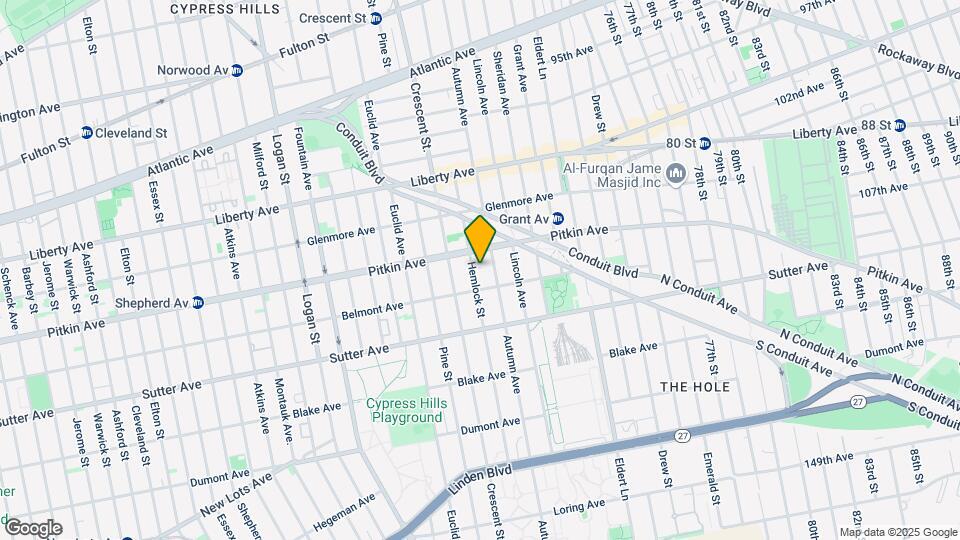 563 Hemlock St Map and Location Details
