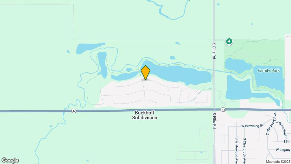 Beautiful 7 Bedroom 4 Bath Residence with Map and Location Details