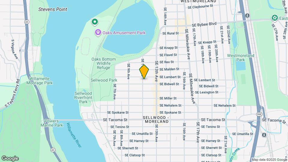 7824 SE 11th Ave Map and Location Details