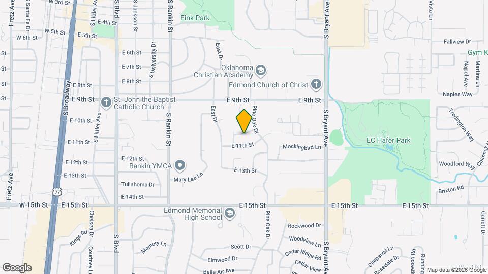 912 E 10th St Map and Location Details