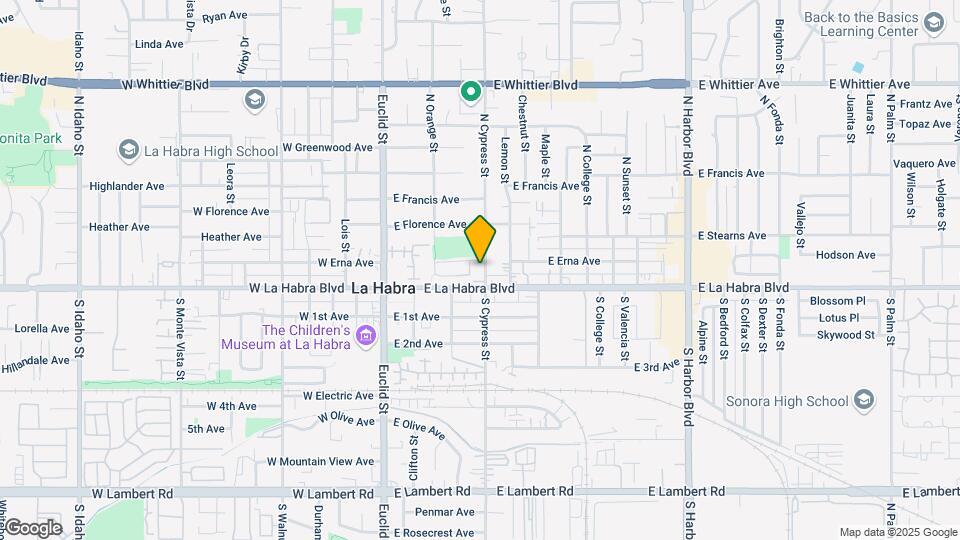 Casa El Centro Apartments Map and Location Details
