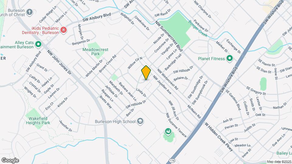 921 Willow Cir S Map and Location Details