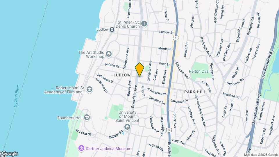 402-404 Riverdale Ave Mapa y Detalles de la Ubicación