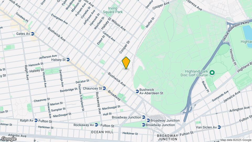 Bright & Modern 3BD/2BA Top-Floor Unit wit Map and Location Details
