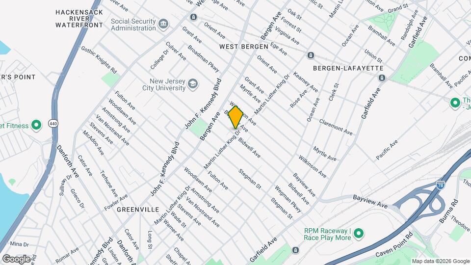 213 Martin Luther King Jr Dr, Unit Apartment 3 Mapa y Detalles de la Ubicación