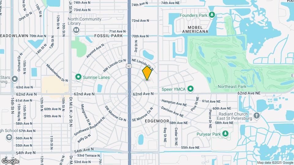 212 NE Madison Cir N Map and Location Details