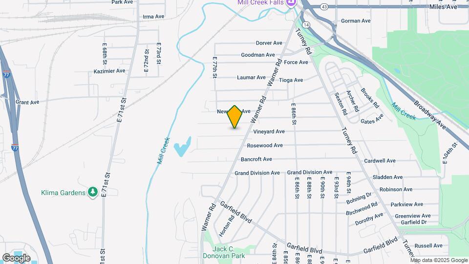 8009 Vineyard Ave Map and Location Details