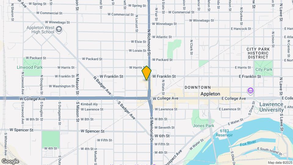 211 N Richmond St Map and Location Details