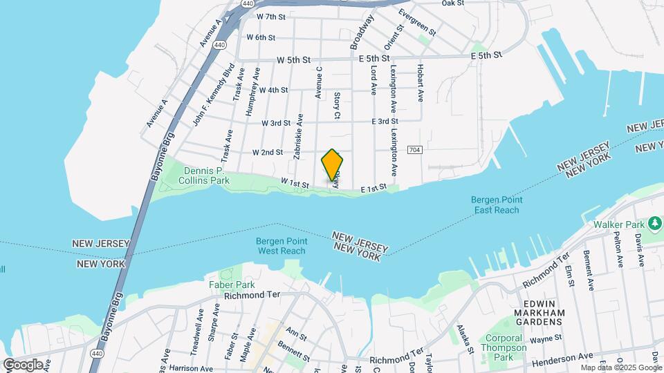 27 - 35 W First St Map and Location Details