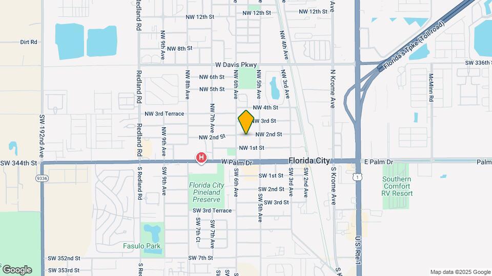 551 NW 2nd St Map and Location Details