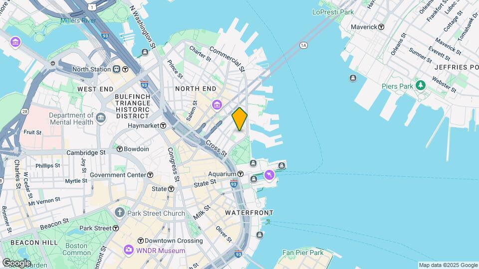 Christopher Columbus Plaza Mapa y Detalles de la Ubicación