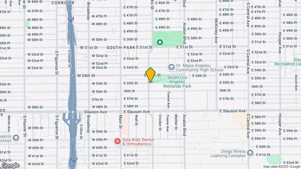 300 E 55th St Mapa y Detalles de la Ubicación
