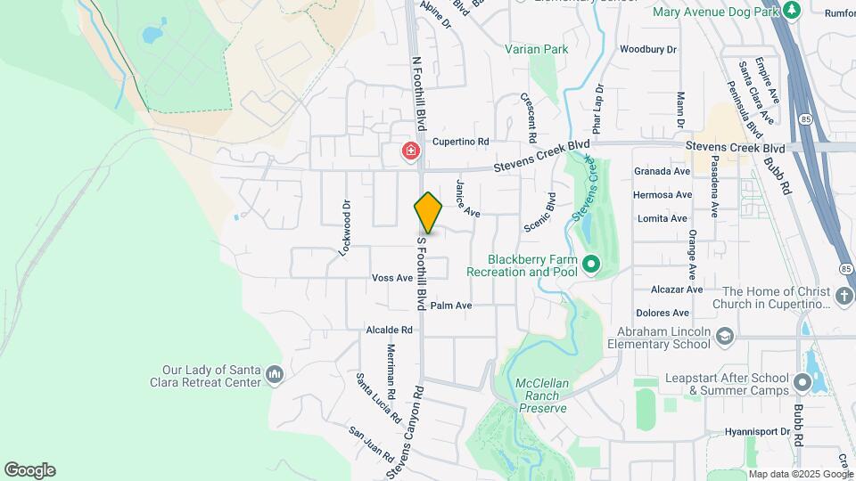 10250 S Foothill Blvd Mapa y Detalles de la Ubicación