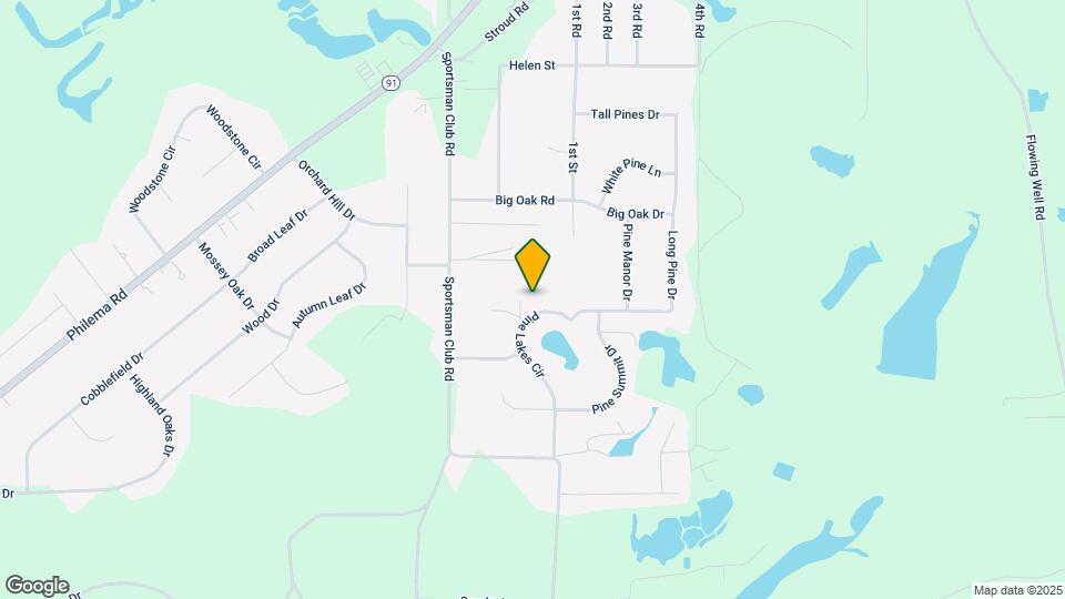 121 Pine Lakes Cir Map and Location Details