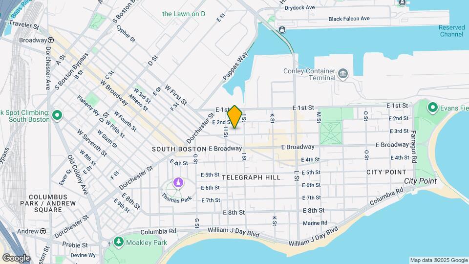 476 E 3rd St Map and Location Details