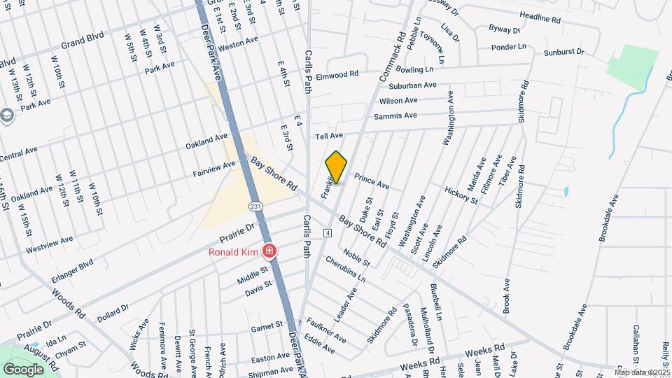 178 Commack Rd Map and Location Details