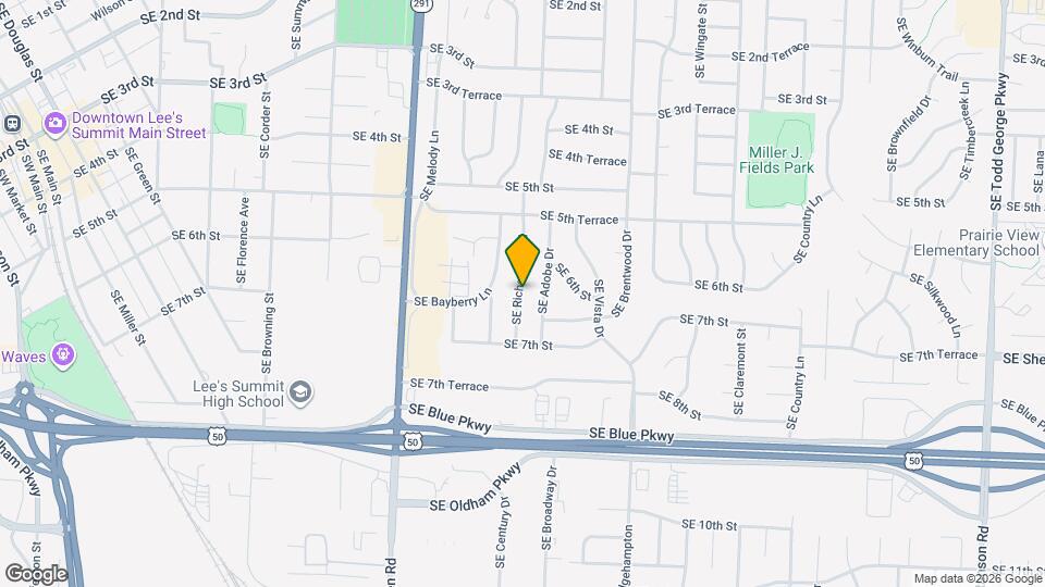 601 SE Richardson Pl Map and Location Details