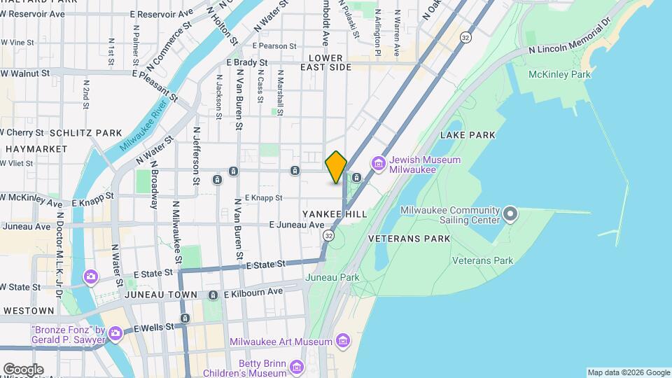 1313 N Franklin Pl Map and Location Details