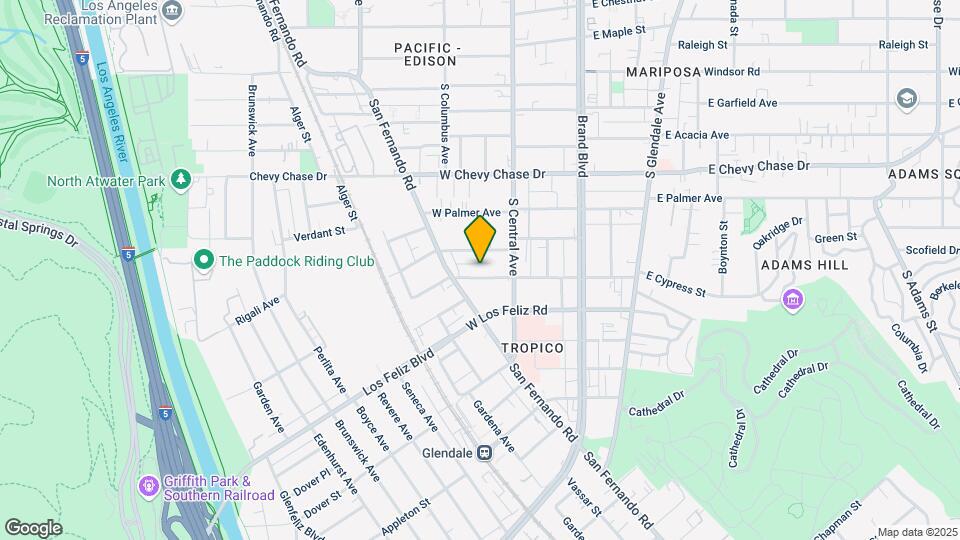 333 W Cypress St Mapa y Detalles de la Ubicación